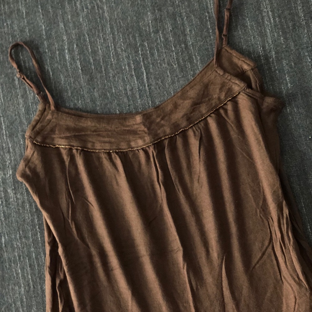 Brown tank with bead detail